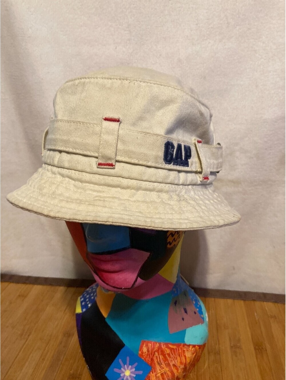 Gap Bucket Hat Large Embroidered Logo Vintage Belted